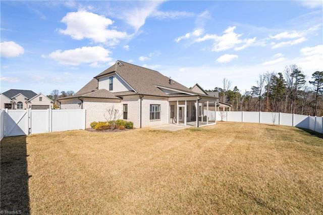 3912 Wynne Brook Court, High Point, NC 27265