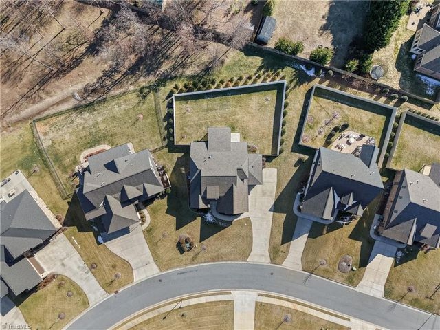 3912 Wynne Brook Court, High Point, NC 27265