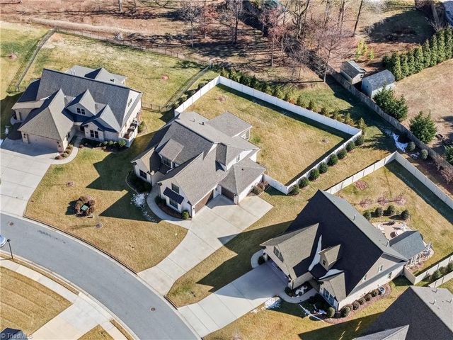 3912 Wynne Brook Court, High Point, NC 27265