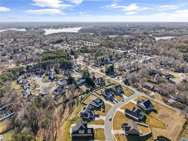 3912 Wynne Brook Court, High Point, NC 27265