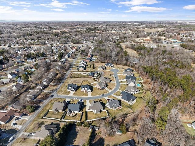 3912 Wynne Brook Court, High Point, NC 27265