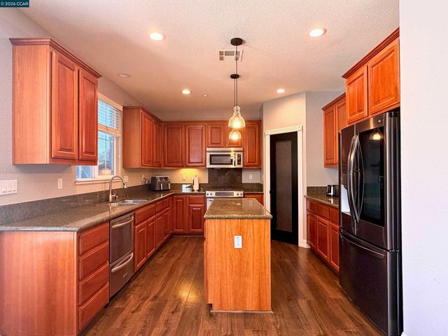 49 Nettle Ct, Oakley, CA 94561