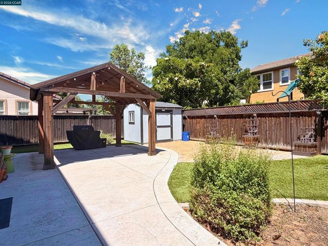 49 Nettle Ct, Oakley, CA 94561
