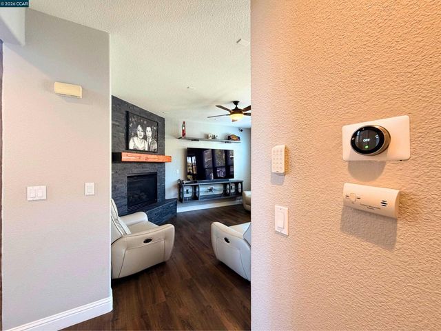 49 Nettle Ct, Oakley, CA 94561