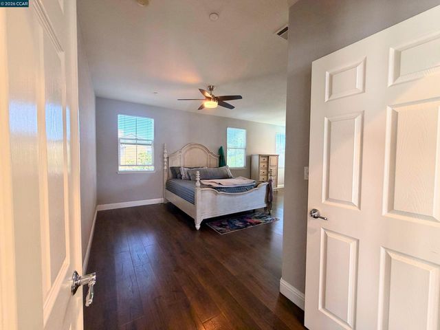 49 Nettle Ct, Oakley, CA 94561