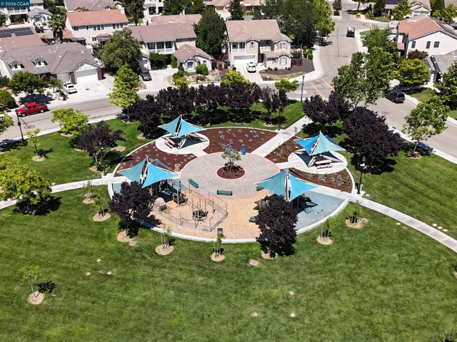 49 Nettle Ct, Oakley, CA 94561