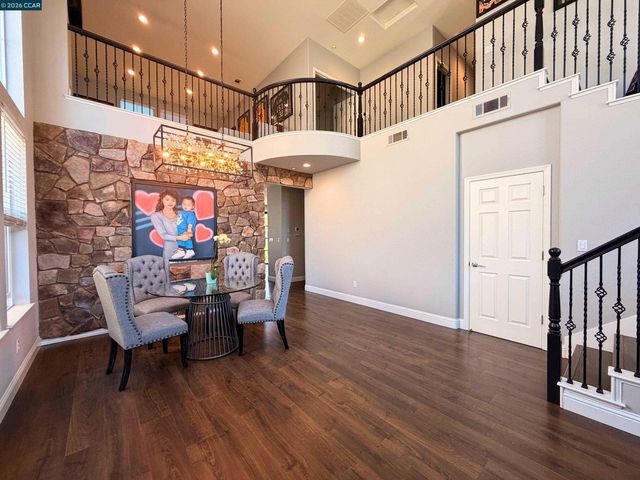 49 Nettle Ct, Oakley, CA 94561
