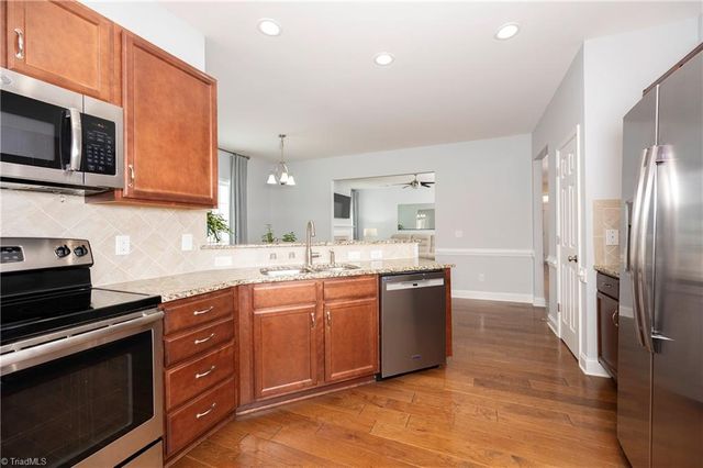 7036 Woodside Forest Circle, Lewisville, NC 27023