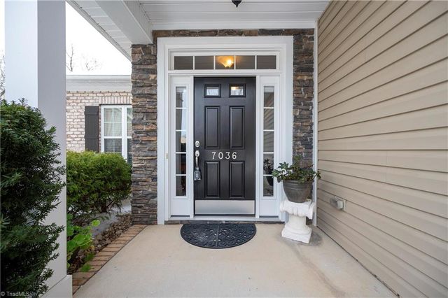 7036 Woodside Forest Circle, Lewisville, NC 27023