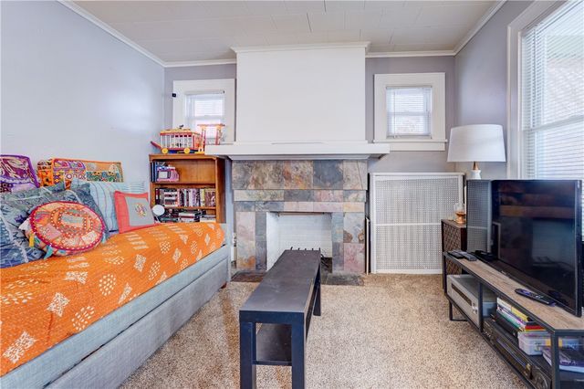 122 Clearview Rd, Greece, NY 14616