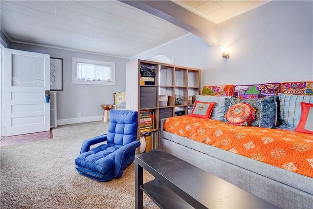 122 Clearview Rd, Greece, NY 14616