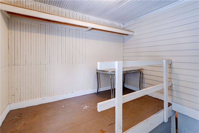 122 Clearview Rd, Greece, NY 14616