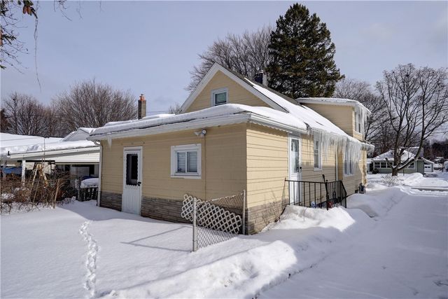 122 Clearview Rd, Greece, NY 14616