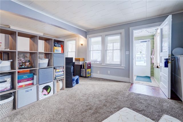 122 Clearview Rd, Greece, NY 14616