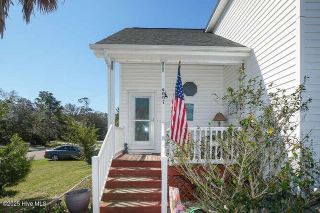 4007 E Oak Island Drive, Oak Island, NC 28465