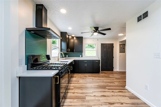 305 Victoria Drive, Monroeville, PA 15146