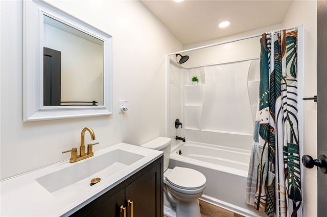 305 Victoria Drive, Monroeville, PA 15146