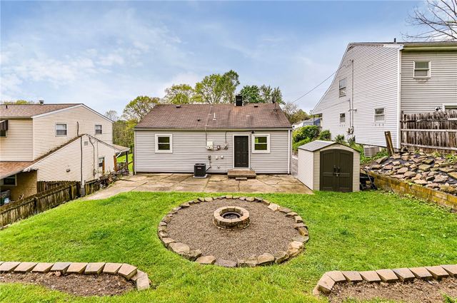 305 Victoria Drive, Monroeville, PA 15146