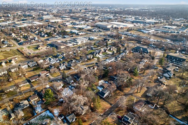 000 Westwood, Troy, MI 48083