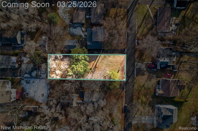 000 Westwood, Troy, MI 48083