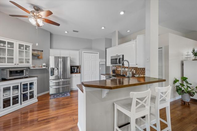 1110 Aviary Road, Wellington, FL 33414
