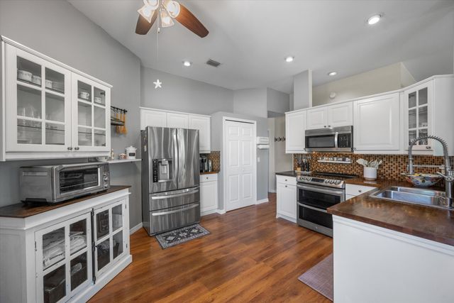 1110 Aviary Road, Wellington, FL 33414