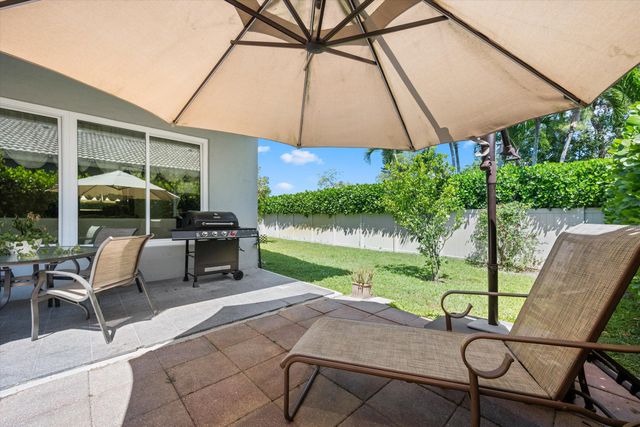 1110 Aviary Road, Wellington, FL 33414