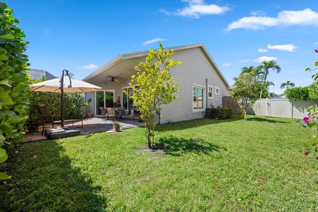 1110 Aviary Road, Wellington, FL 33414