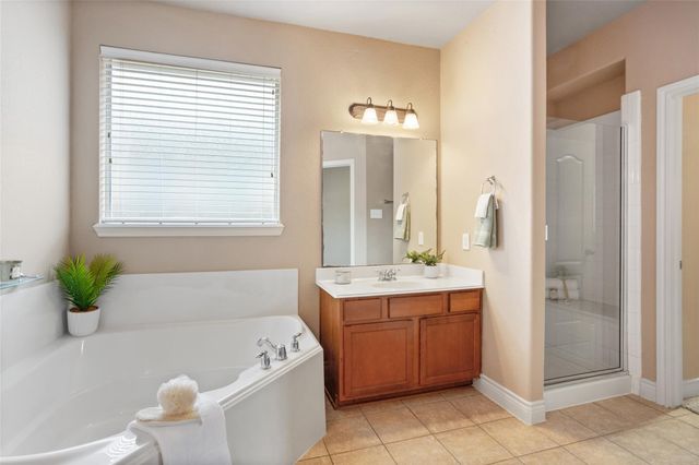 1055 Brigid Court, Dickinson, TX 77539