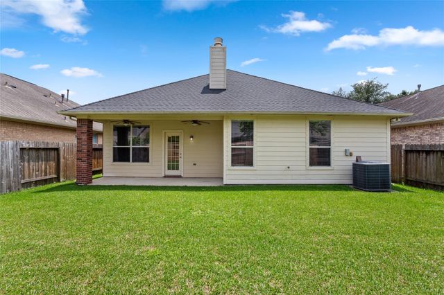1055 Brigid Court, Dickinson, TX 77539