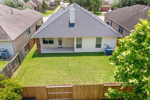 1055 Brigid Court, Dickinson, TX 77539