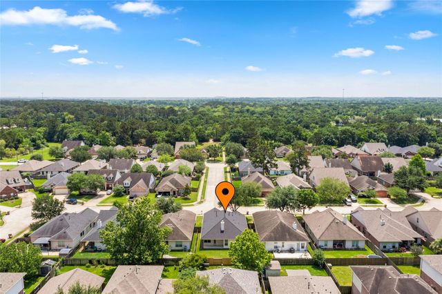 1055 Brigid Court, Dickinson, TX 77539