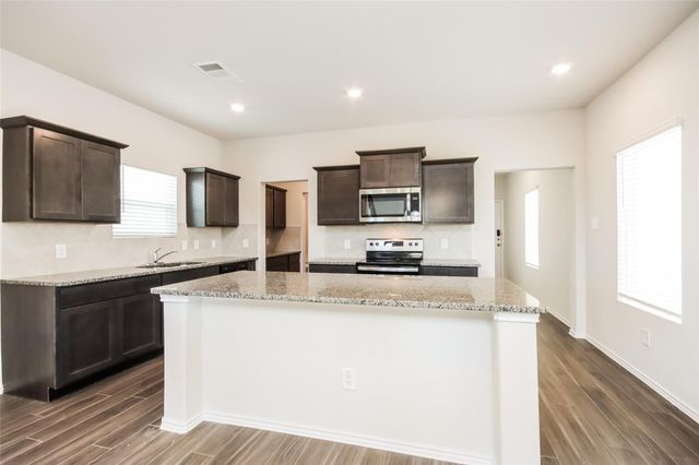 15264 Estrella East, Houston, TX 77073