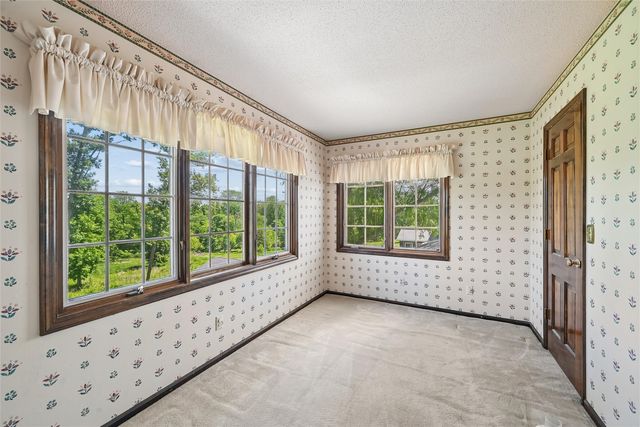 5022 Broadlawn Drive SE, Cedar Rapids, IA 52403