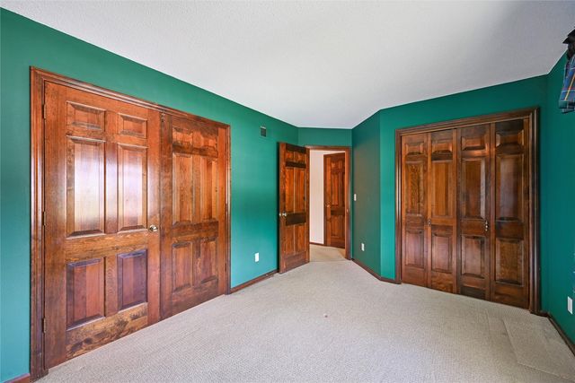 5022 Broadlawn Drive SE, Cedar Rapids, IA 52403
