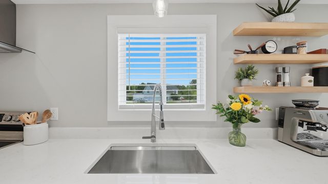 150 Corinth Trail, Mcdonald, TN 37353