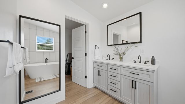 150 Corinth Trail, Mcdonald, TN 37353