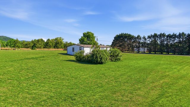 150 Corinth Trail, Mcdonald, TN 37353