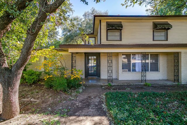 6455 Waverly Way, Fort Worth, TX 76116