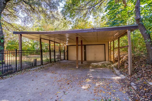 6455 Waverly Way, Fort Worth, TX 76116