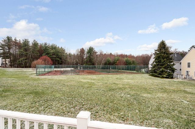61 Barbara Lane, Hudson, NH 03051
