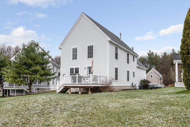 61 Barbara Lane, Hudson, NH 03051