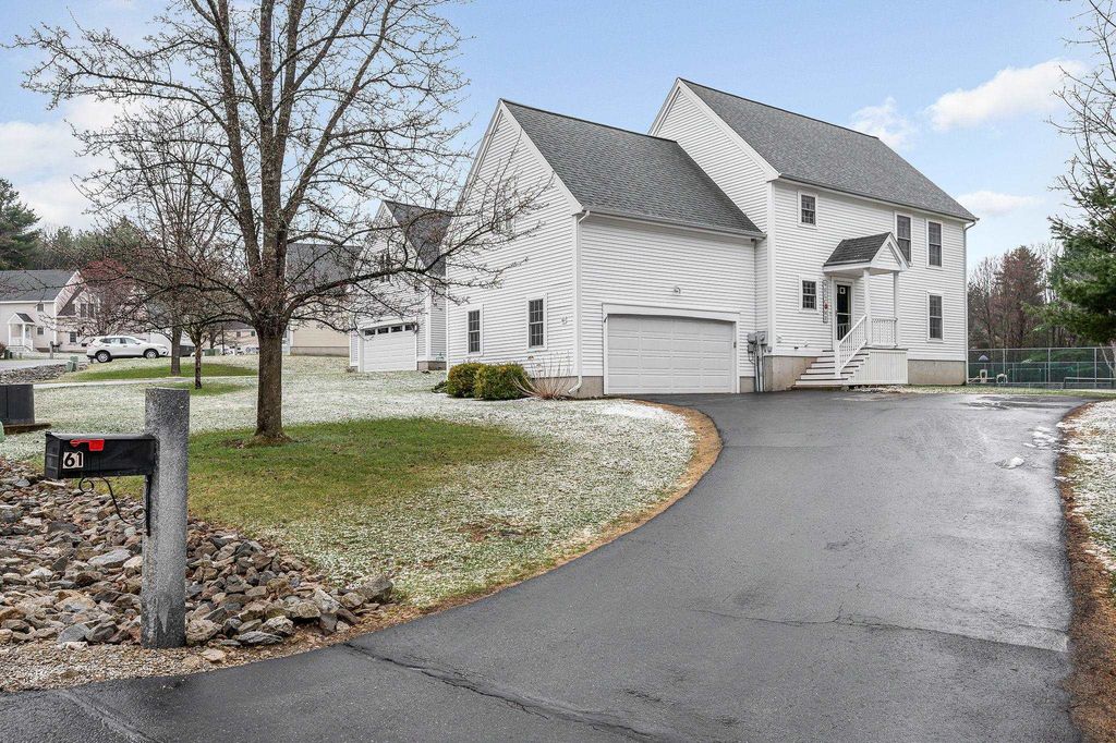 61 Barbara Lane, Hudson, NH 03051