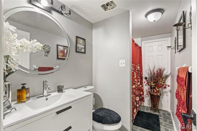 335 N Boyle Avenue D4, St Louis, MO 63108