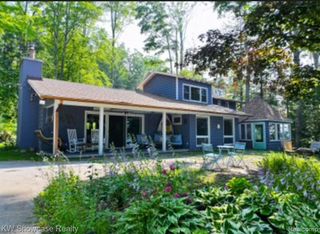 4783 Ellis Road, Boyne City, MI 49712