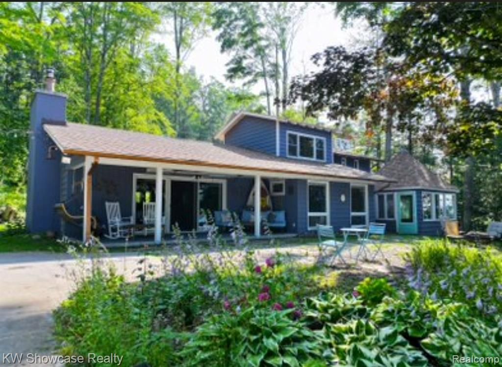 4783 Ellis Road, Boyne City, MI 49712