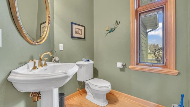 68 Aurora LANE, Fond Du Lac, WI 54935