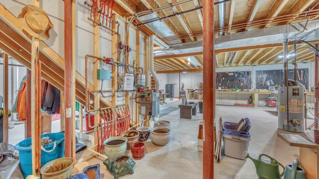 68 Aurora LANE, Fond Du Lac, WI 54935