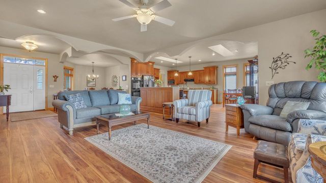 68 Aurora LANE, Fond Du Lac, WI 54935