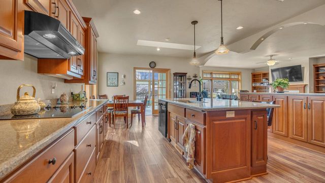 68 Aurora LANE, Fond Du Lac, WI 54935